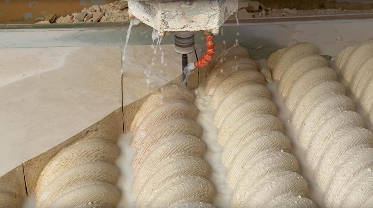 Midyat taşı, ustaların elinde sanata dönüşüyor