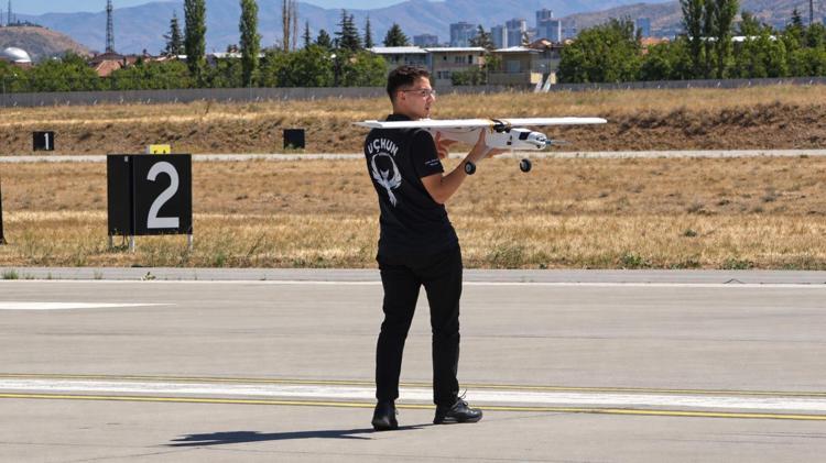 TEKNOFEST İHA yarışlarında final heyecanı Malatya'da başladı