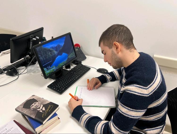 Harvard hayali yeni donöre bağlı