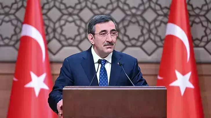 Cumhurbaşkanı Yardımcısı Yılmaz: Tüm darbeleri ve darbe girişimlerini lanetliyorum