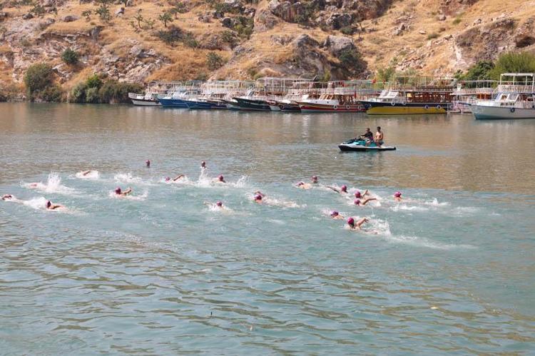 7'nci Uluslararası Rumkale Su Sporları Festivali'nde 4 bin 440 sporcu yarıştı