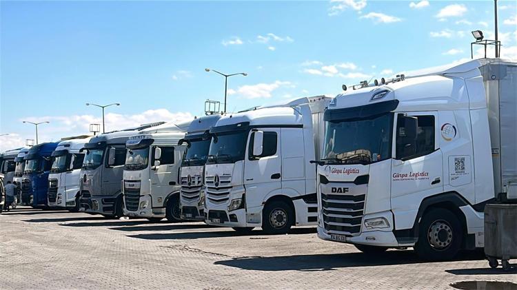 TIR şoförlerinden Schengen vizesi ve özlük hakları açıklaması