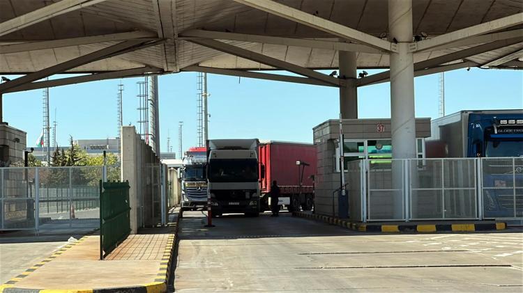 TIR şoförlerinden Schengen vizesi ve özlük hakları açıklaması