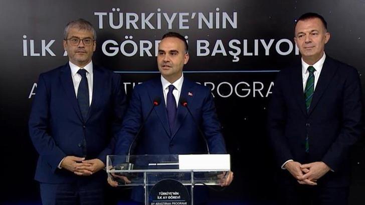 Bakan Kacır: Ay Uzay Aracımızı 2027 yılının ilk aylarında uzaya uğurlamayı hedefliyoruz