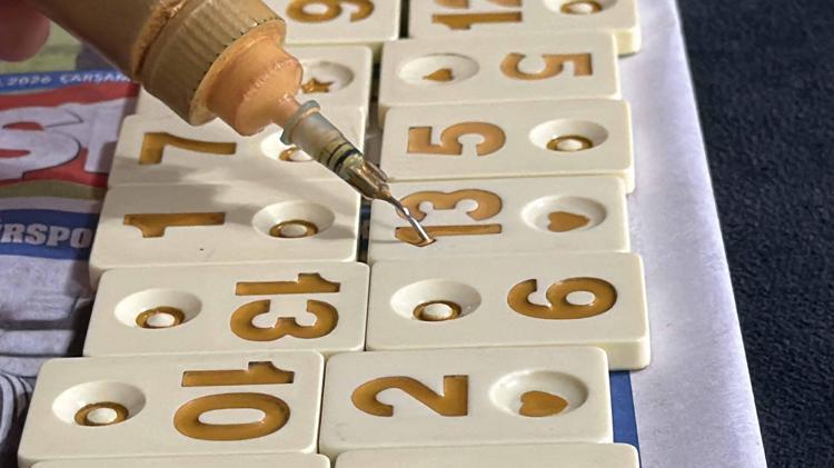 10 yıldır ekmeğini ‘taştan’ çıkarıyor