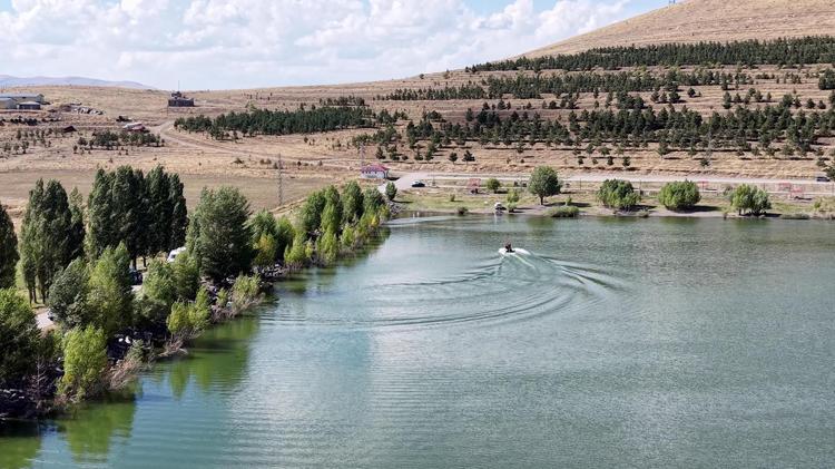 'Görüntümü çekin, hatıra kalsın' diyerek girdiği gölette boğuldu