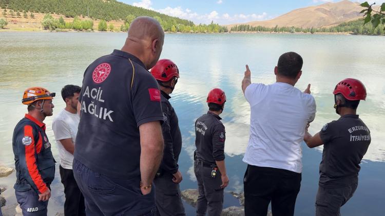 'Görüntümü çekin, hatıra kalsın' diyerek girdiği gölette boğuldu