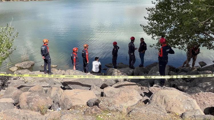 'Görüntümü çekin, hatıra kalsın' diyerek girdiği gölette boğuldu