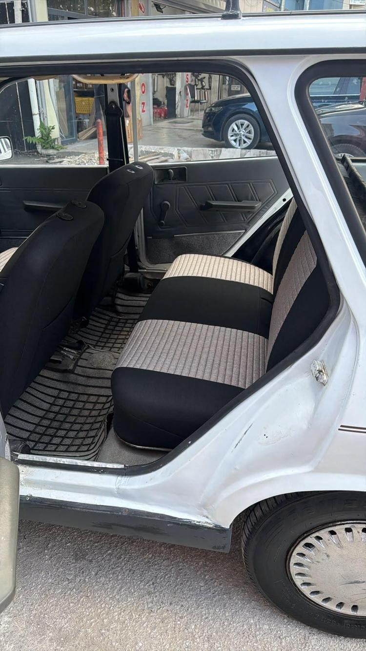 Hayalini kurduğu eski otomobile 81 yaşında kavuştu