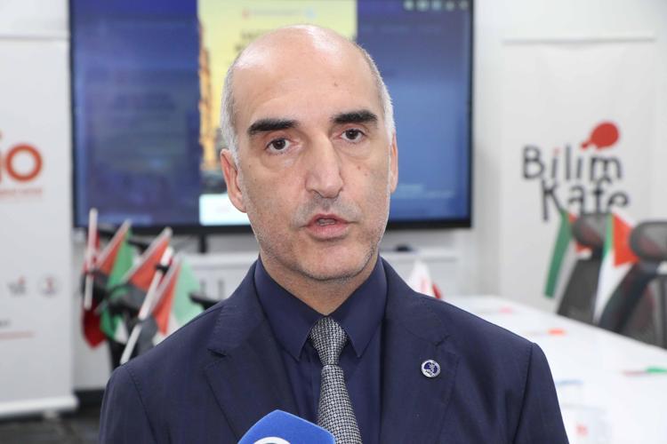 Filistinli Eid: Gazze’de bomba seslerini duyuyorduk, eğitim bizim için çok önemli