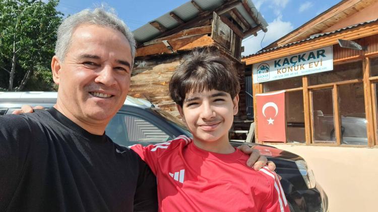 Profesör babası ilham kaynağı; 12’sinde Kaçkar Dağı’nın zirvesine 3’üncü kez tırmandı