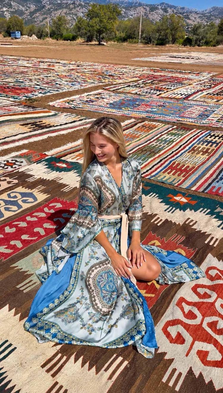 Halı tarlaları doğal stüdyo oldu