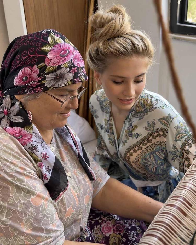 Halı tarlaları doğal stüdyo oldu