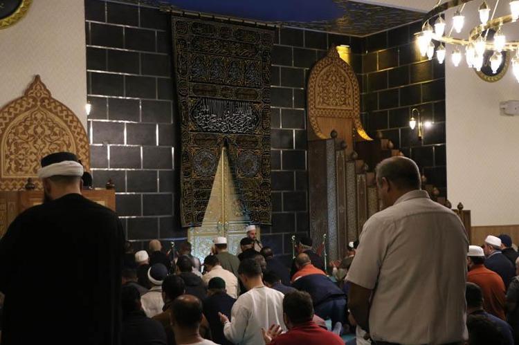 Mihrabıyla dikkat çeken camiye ilgi