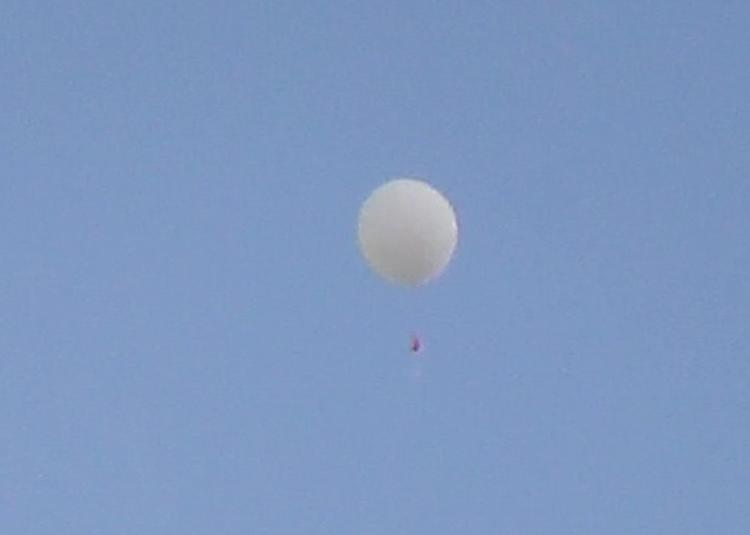 Erzurum'da meteorolojik balonla atmosferin üst seviyeleri takip ediliyor