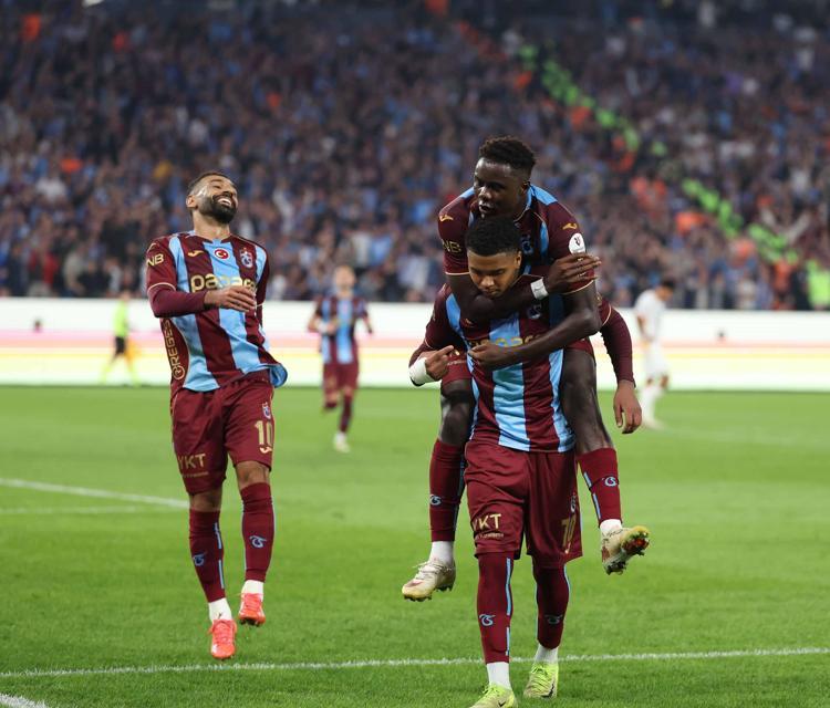 Trabzonspor’un Galatasaray zaferine Salah ve istatistikler damga vurdu