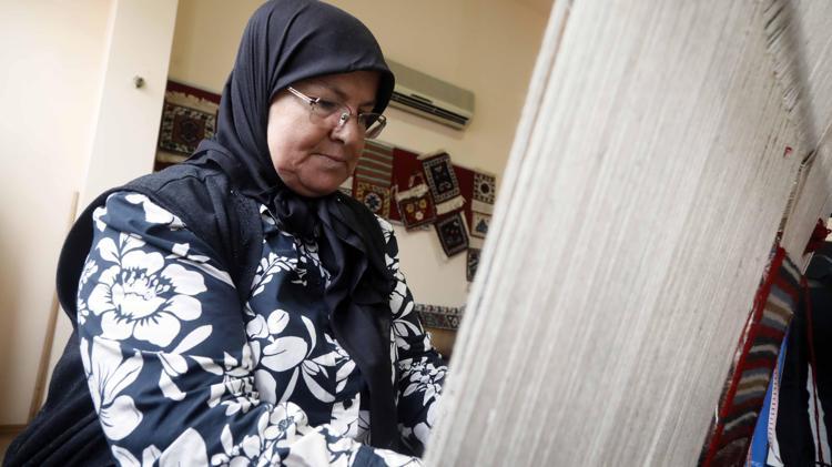 8 yaşında tezgahın başına geçti, 61'inde mirasını geleceğe taşıyor