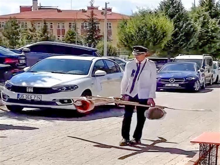 Uçak tutkunu Burak'ın hayali gerçek oldu