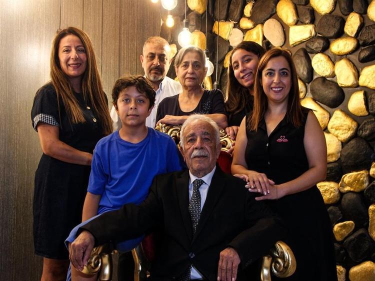 63 yıllık fotoğrafçı, Adana’da yılın ahisi seçildi