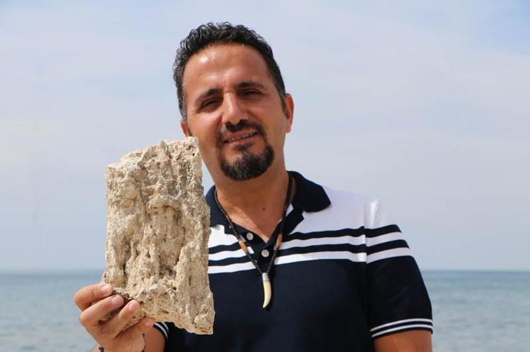 Van Gölü'ndeki dev mikrobiyalitlerin sırrı uluslararası ekiple araştırılacak