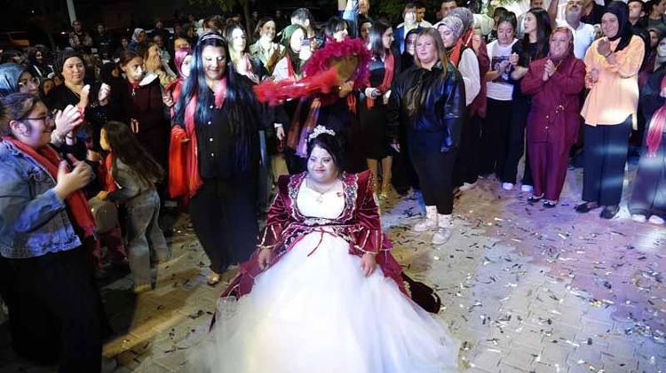 Down sendromlu Elif'in düğün hayali gerçek oldu
