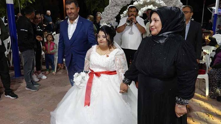 Down sendromlu Elif'in düğün hayali gerçek oldu