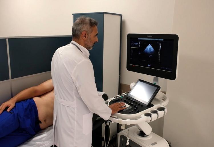Erzincanlı doktorun seyahat tutkusu; 120'den fazla ülke gezdi