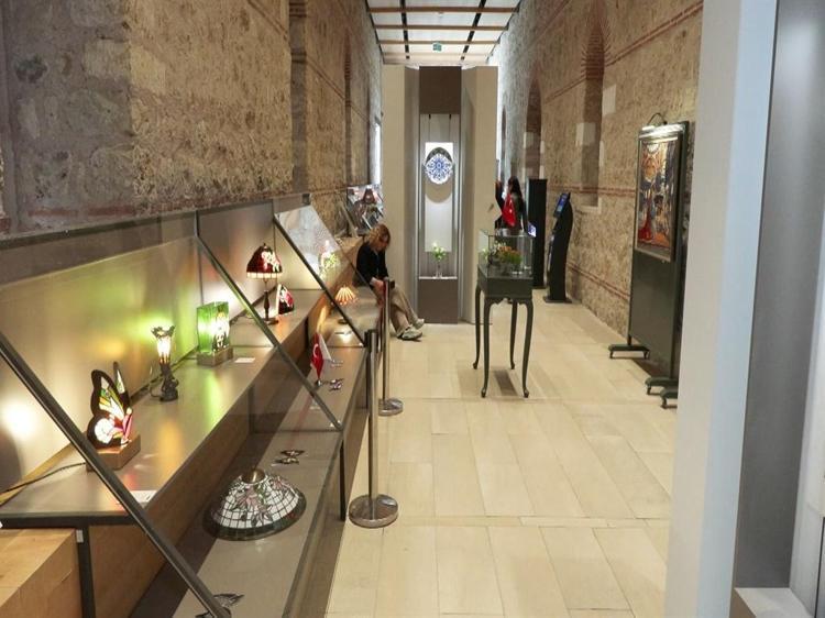 Kökten Geleceğe, dört farklı sanat disipliniyle Rami Kütüphanesi’nde