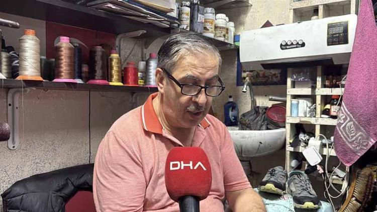 Baba mesleği ayakkabı tamirciliğini 55 yıldır sürdürüyor