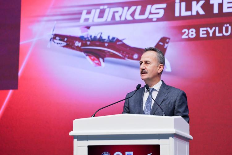HÜRKUŞ-2, Türk Hava Kuvvetleri'ne teslim edildi