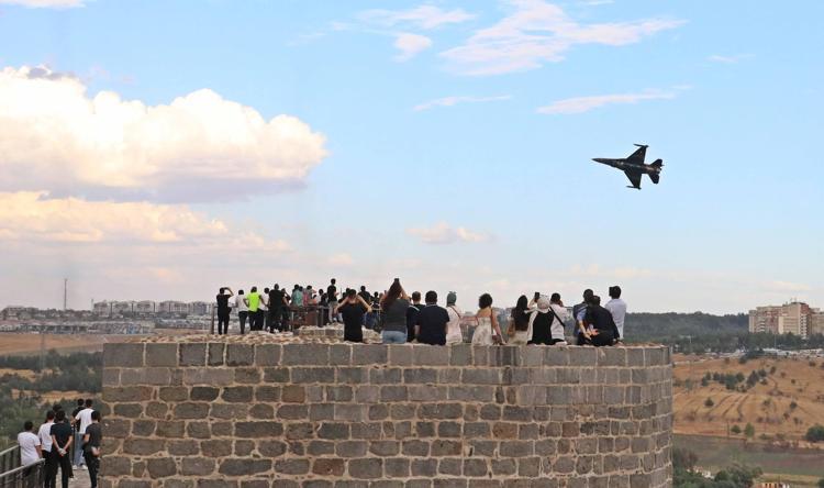 SOLOTÜRK’ten Diyarbakır’da prova uçuşu