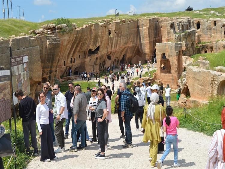Mardin’de yıl sonu hedefi 1,5 milyon konaklama: Her 10 kişiden 7’si, yeniden gelmek istiyor
