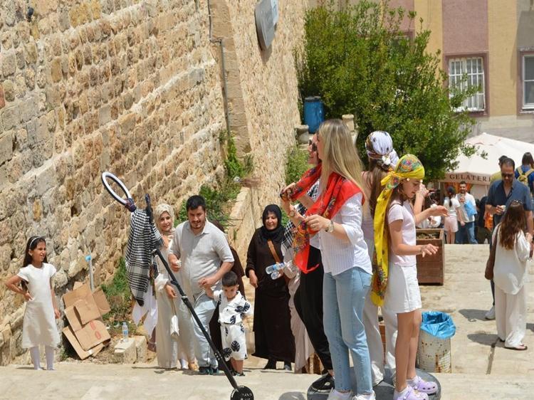 Mardin’de yıl sonu hedefi 1,5 milyon konaklama: Her 10 kişiden 7’si, yeniden gelmek istiyor