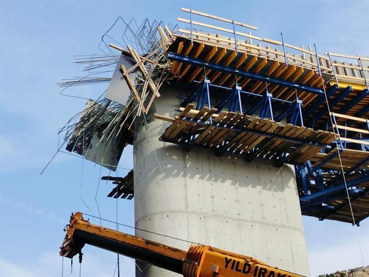 Diyarbakır’da 4 işçinin öldüğü viyadük kazası davasında ek bilirkişi raporu kararı