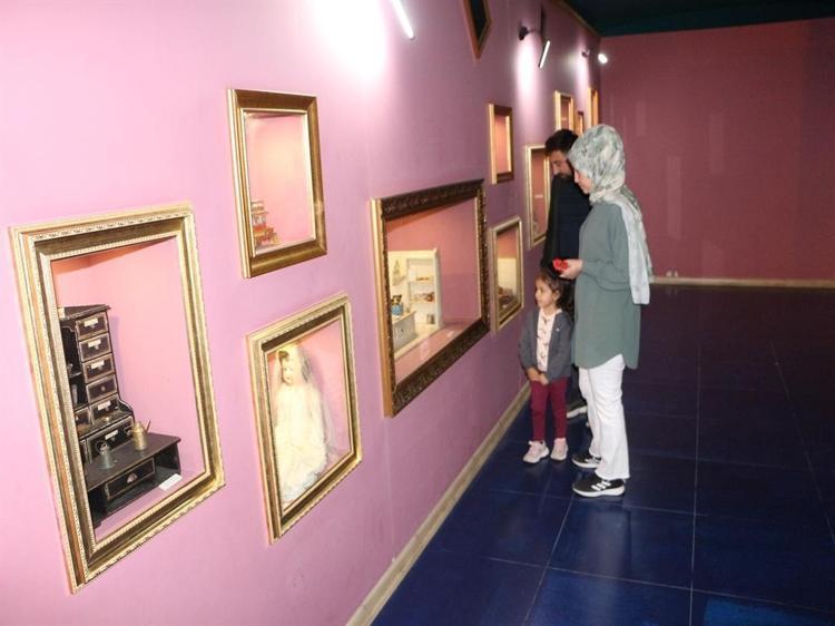 1700’lü yıllardan günümüze oyuncaklar bu müzede sergileniyor