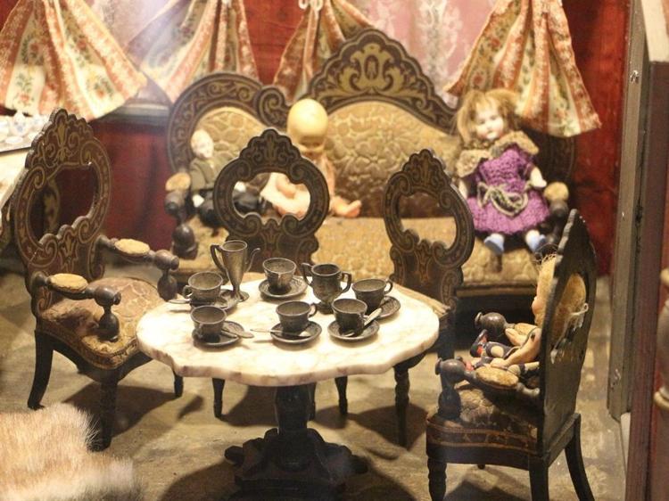 1700’lü yıllardan günümüze oyuncaklar bu müzede sergileniyor