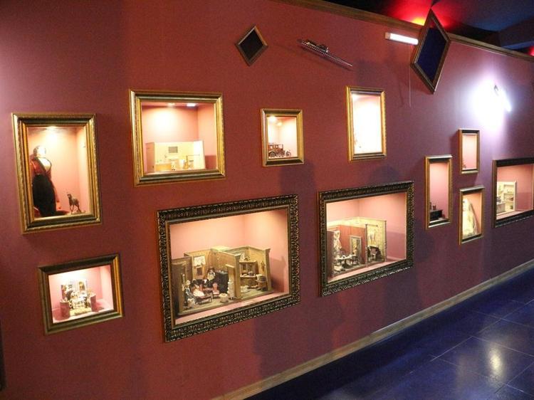 1700’lü yıllardan günümüze oyuncaklar bu müzede sergileniyor