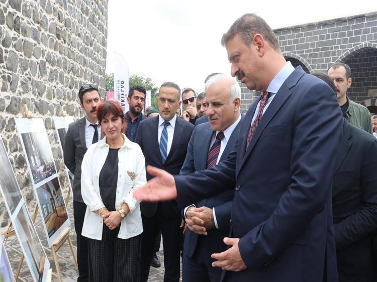 Kahramanmaraş depremlerinde hasar gören 6 cami, yeniden ibadete açıldı