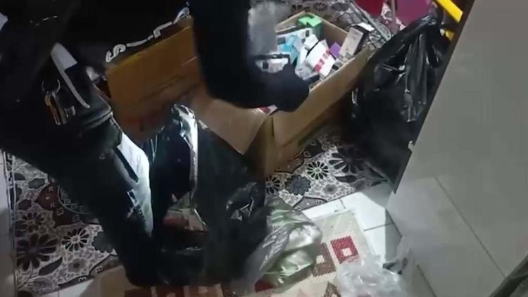 İzmir'in kaçakçılık operasyonu; 15 şüpheli hakkında adli işlem