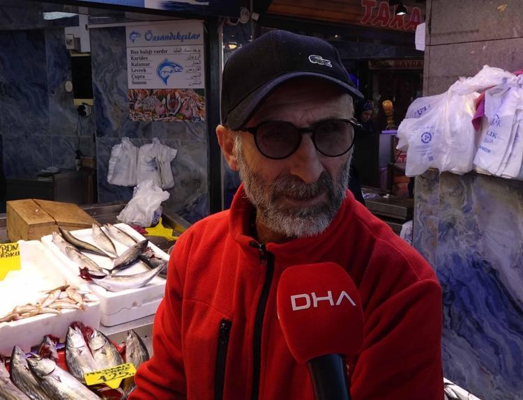 Karadeniz'de av sezonu bereketi; tezgahlar palamutla doldu