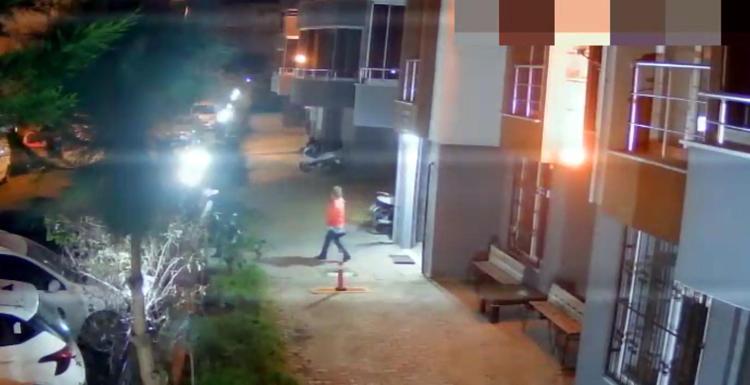 Emekliyi 19 milyon lira dolandıran 11 şüpheliye operasyonda 9 tutuklama