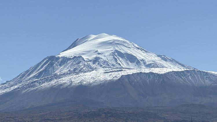 Ağrı Dağı beyaza büründü