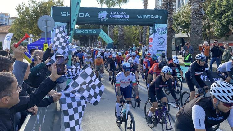 Çanakkale Gran Fondo bisiklet yarışı başladı
