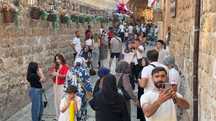 Midyat’ın 3 bin yıllık telkari sanatına turist ilgisi