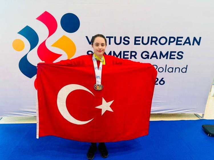Down sendromlu milli sporcu Ada, üniversite hayalini gerçekleştirdi
