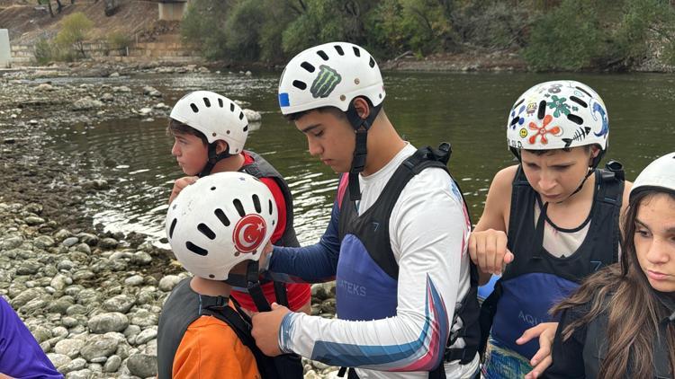 Enkazdan çıktı, rafting ile Türkiye şampiyonluğuna uzandı