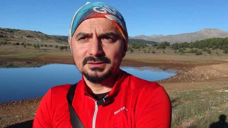 Doğaseverler 'Tepesi Delik Obruğu'na hayran kaldı