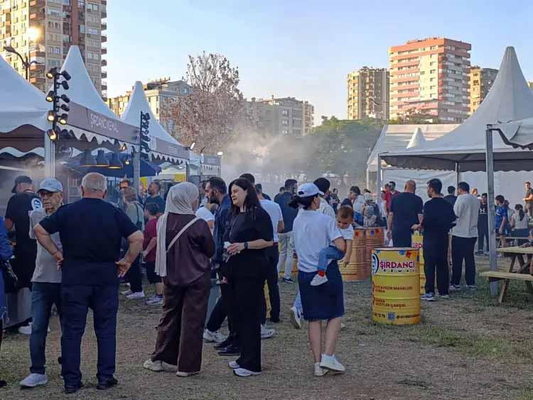 Adana Lezzet Festivali’nde 1 milyon ziyaretçi ve 1000 ton et tüketilmesi bekleniyor