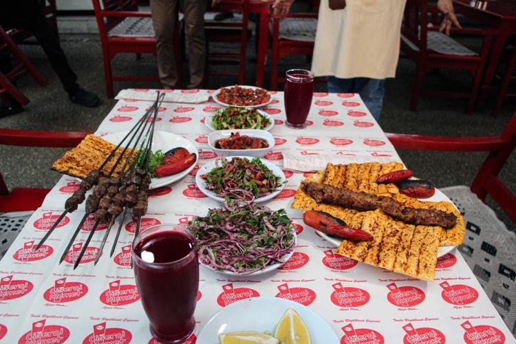 Adana Lezzet Festivali’nde 1 milyon ziyaretçi ve 1000 ton et tüketilmesi bekleniyor