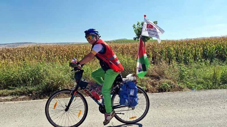 Öldürülen kız çocukları için Diyarbakır'dan İran'a pedal çeviriyorlar